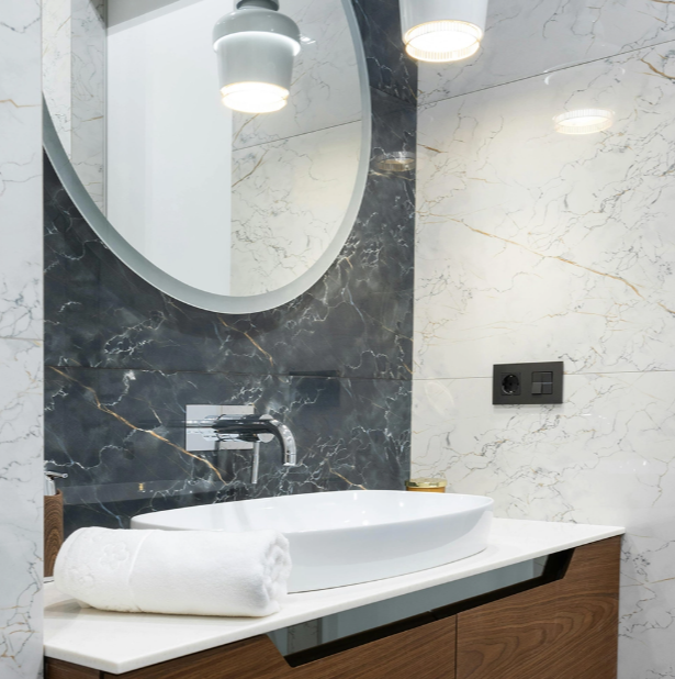 Dimmable Anti Fog LED Mirror for Hotel Bathrooms